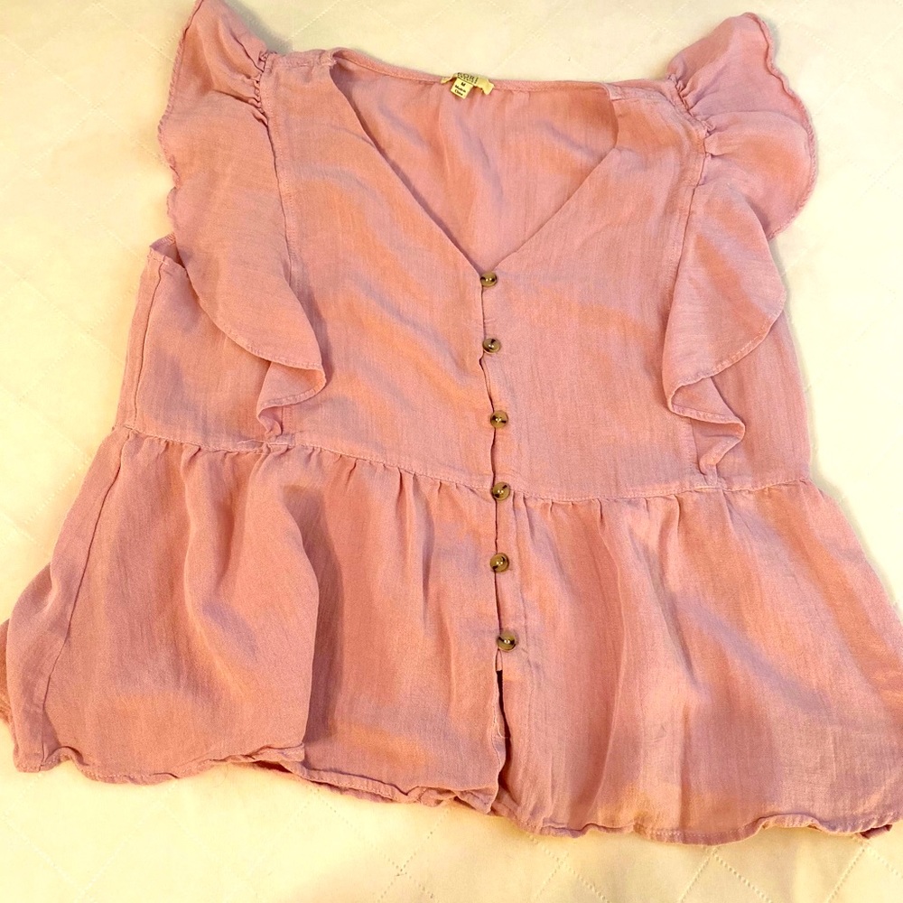 Pink button up t